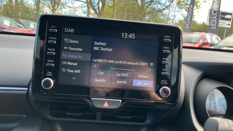 Toyota Yaris 1.5 Hybrid Design 5dr CVT Hybrid Hatchback